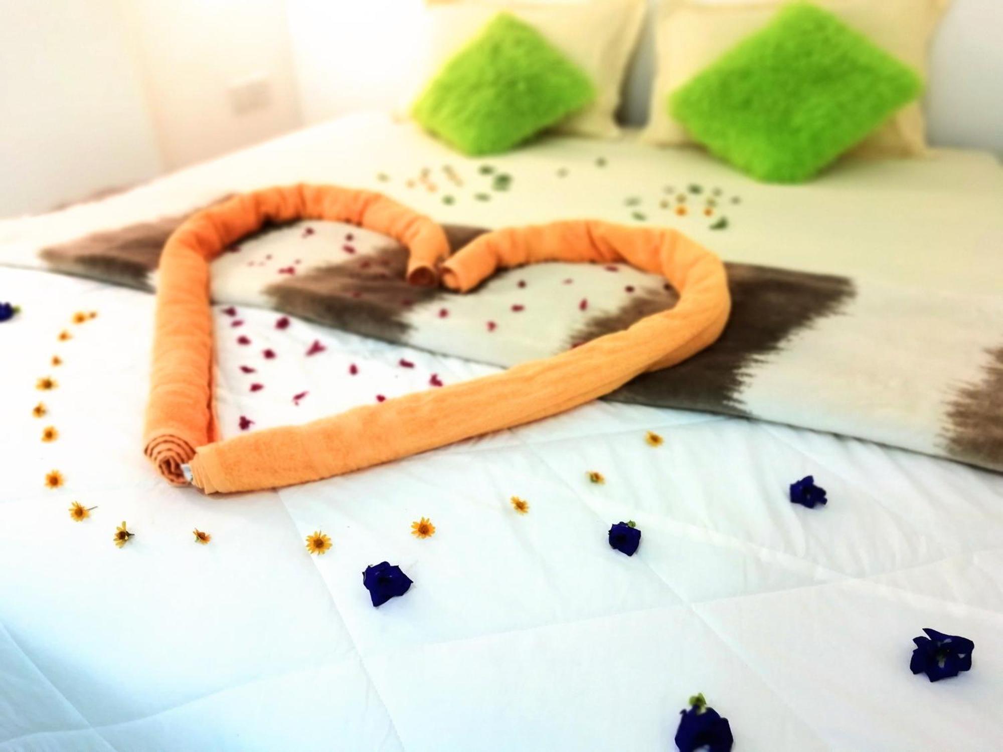 Ella C&D Paradise Hotel ภายนอก รูปภาพ